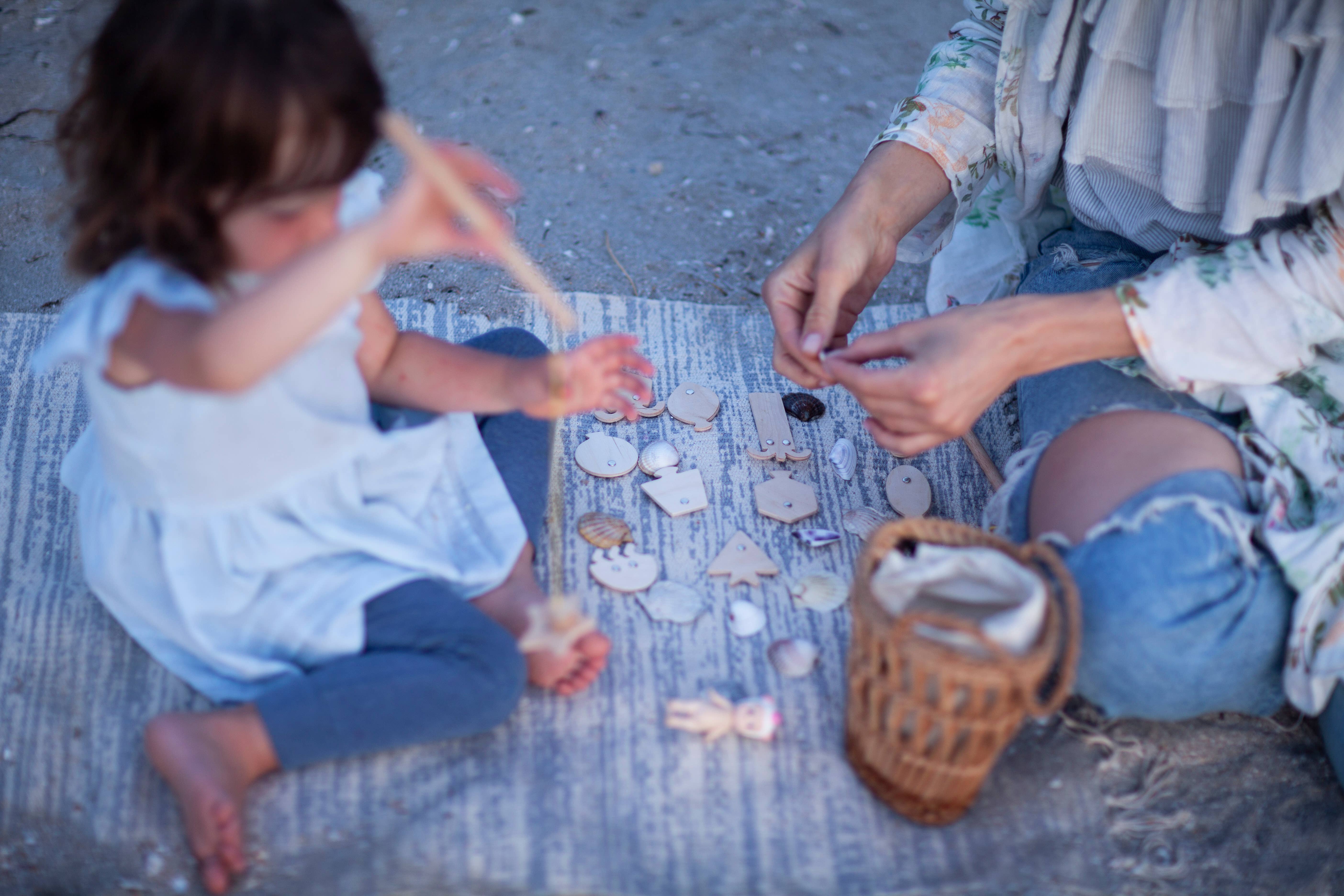 Babai – Großhandel Holzspielzeug – Kinder – Holz Angelspiel mit Magneten – Geometrische Fische11