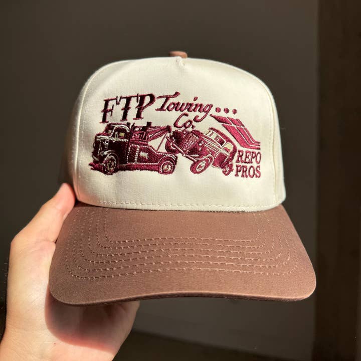 Cappello 'FTP Towing Co' per la vendita all'ingrosso da parte di Freddy Tyler Paul