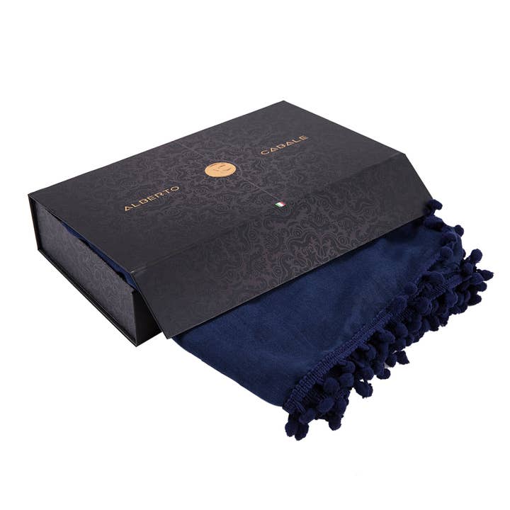 Marina Militare Sciarpa Elvia in cotone blu marino in vendita all'ingrosso su Faire