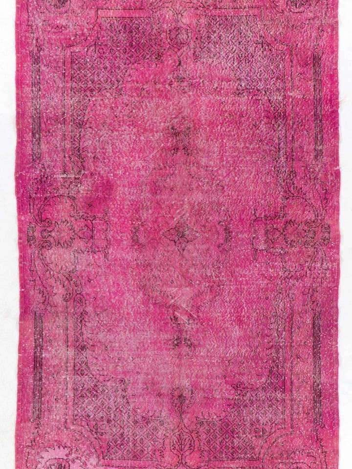 Tapete Turco Artesanal Moderno de 5,6x10 Pt na Cor Rosa por atacado de Rug Specialist LLC.