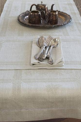Linen Way Inc. - Wholesale Table Runner - Natalie Linen Runner – Available in 3 Colors1