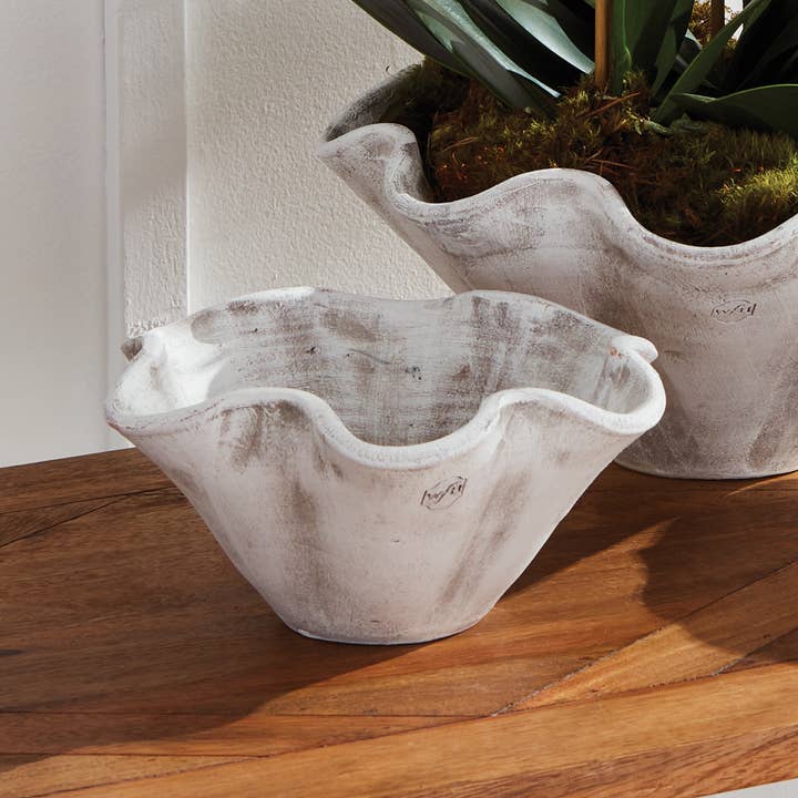 Wakefield Handmade Wiley Pot #4, White Ash for wholesale on Faire