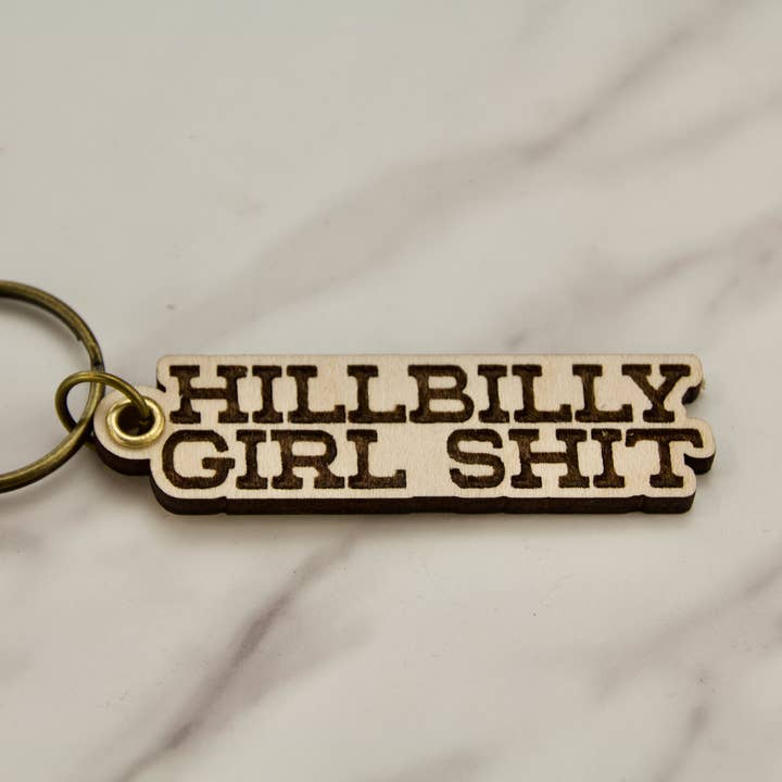 Hillbilly Girl Shit sleutelhanger voor wholesale door Slate & Stone Co.