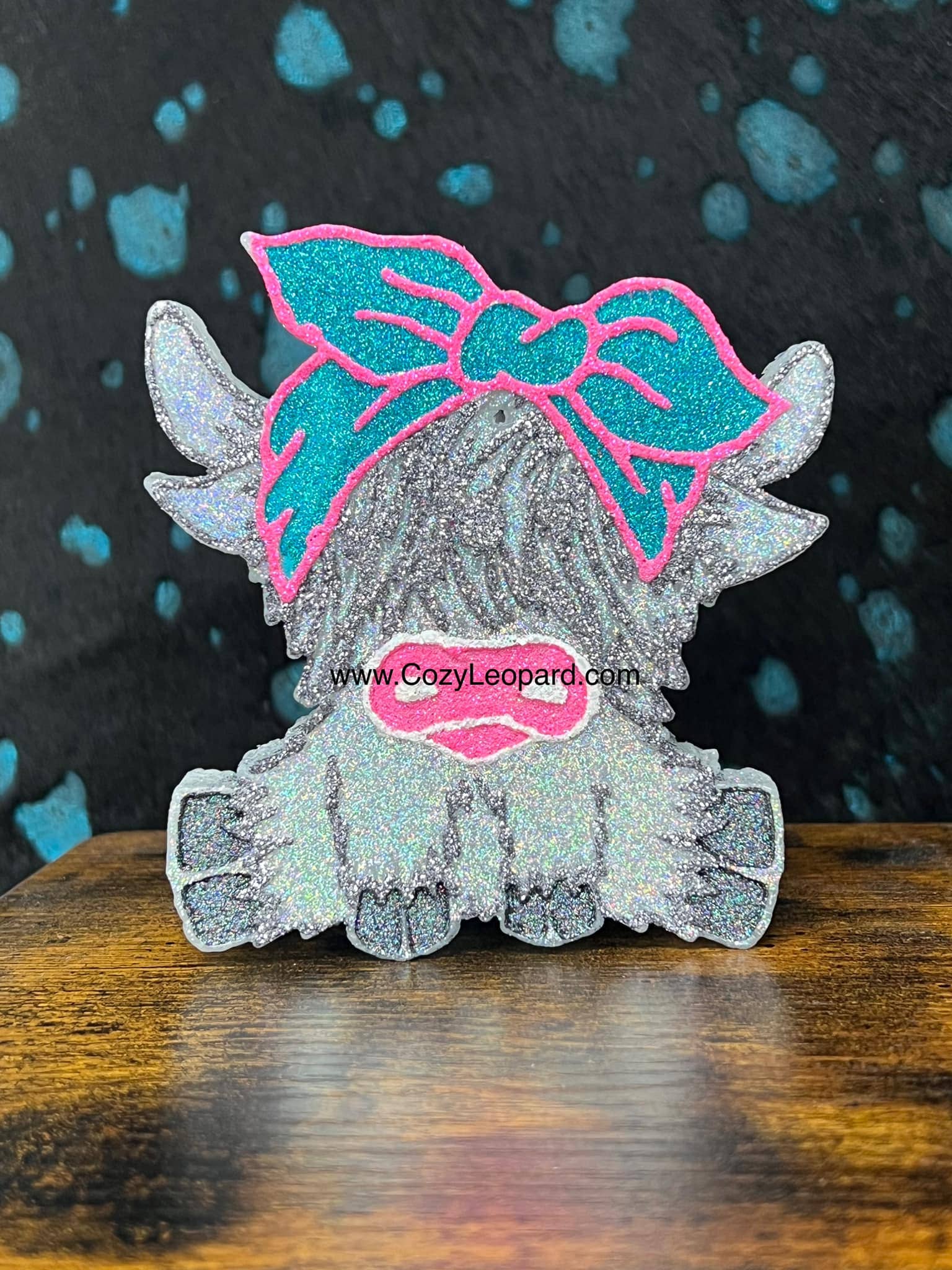 Cozy Leopard Boutique - Wholesale Car Freshener - Women's - Highland Cow Car Freshie1