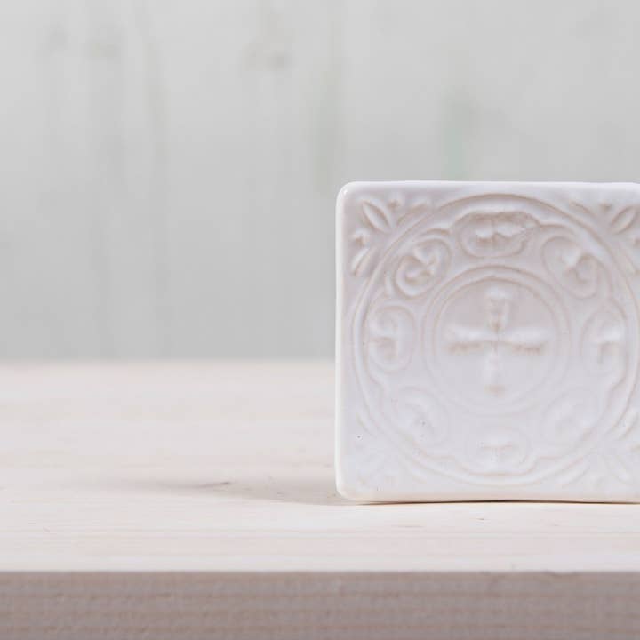 Danutė Murauskienė – Saboneteira por atacado – Saboneteira quadrada branca1