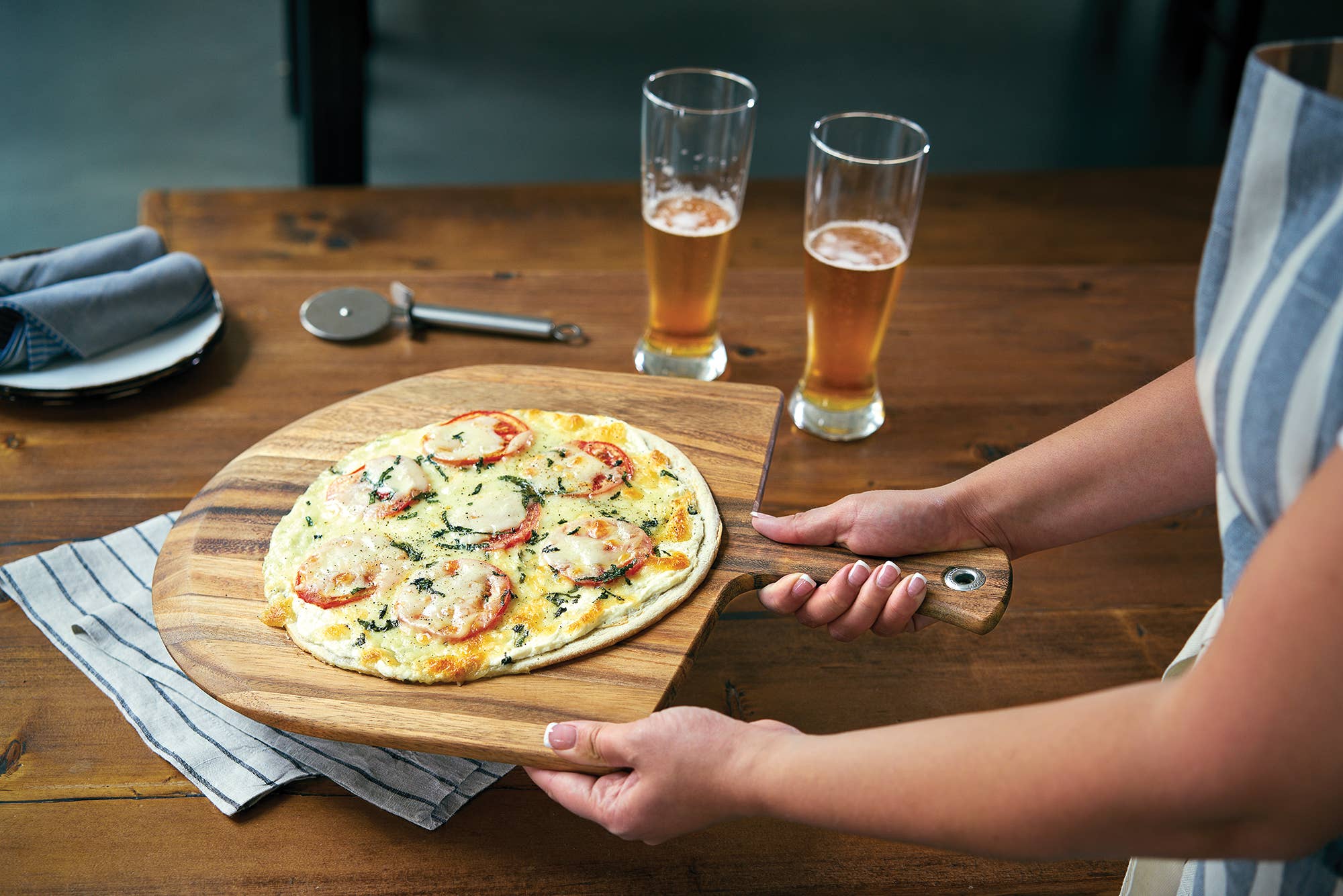 Fox Run Brands – Großhandel Pizzaschneider – Ironwood Napoli Pizzaschaufel aus Akazienholz, 1,3 cm x 35,6 cm x 35,6 cm7