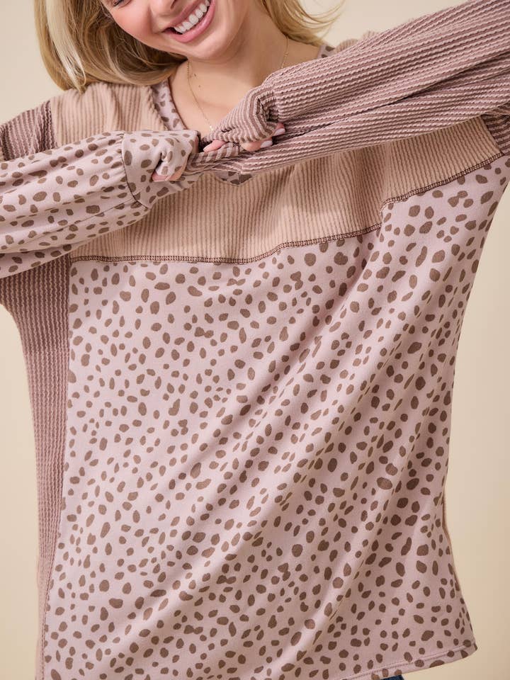 Celeste Clothing - Wholesale Knit Top - Women's - WOMEN'S RIB COLOR BLOCK ANIMAL PRINT LONG SLEEVE TOP46