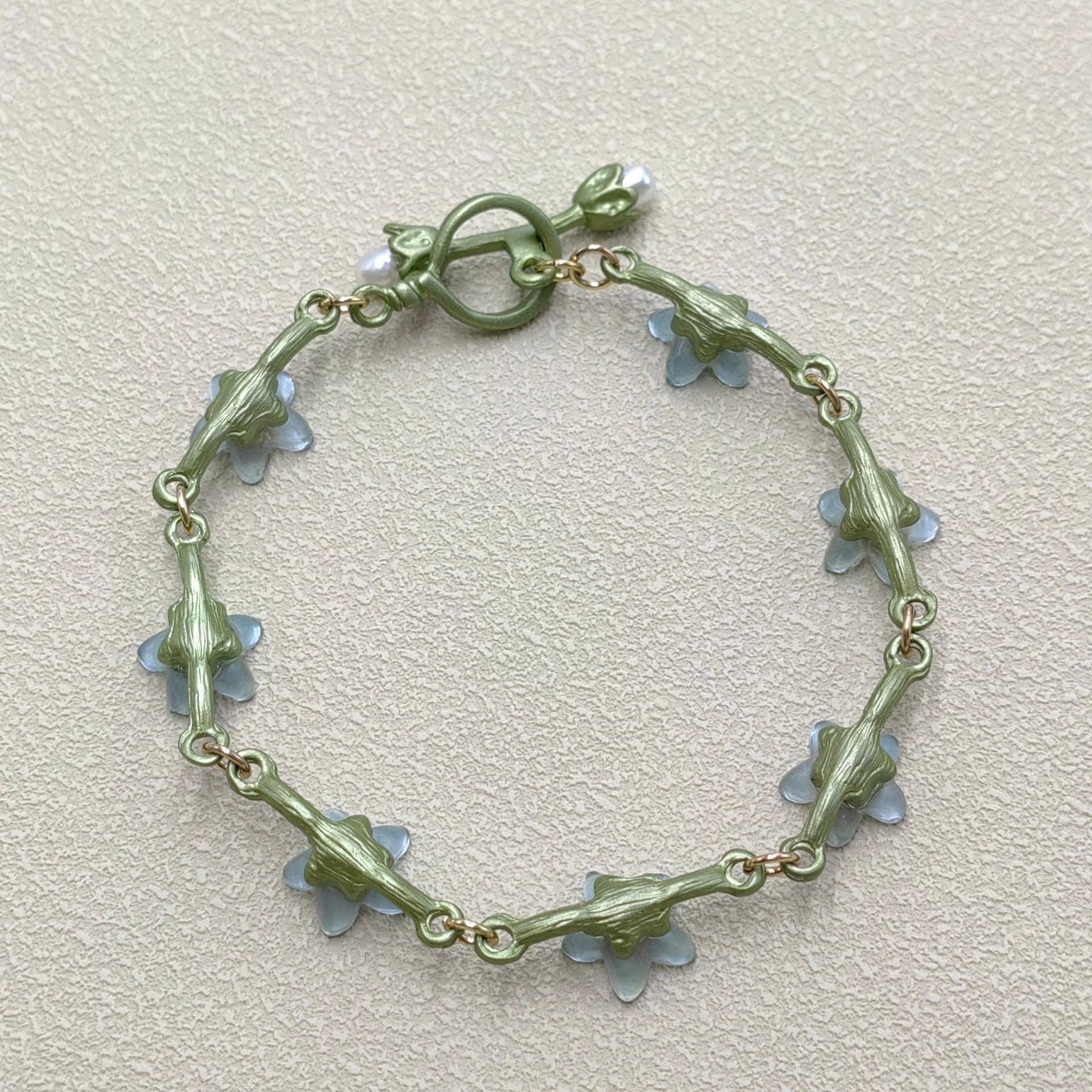 Mio Queena - Wholesale Schakelarmband - Vintage armband met bloemen die je niet vergeet2