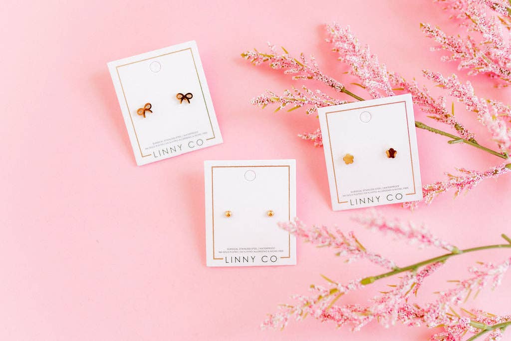 LINNY CO - Wholesale Stud/Post Earrings - Screwback Stud Earrings - Vera Round 8mm5