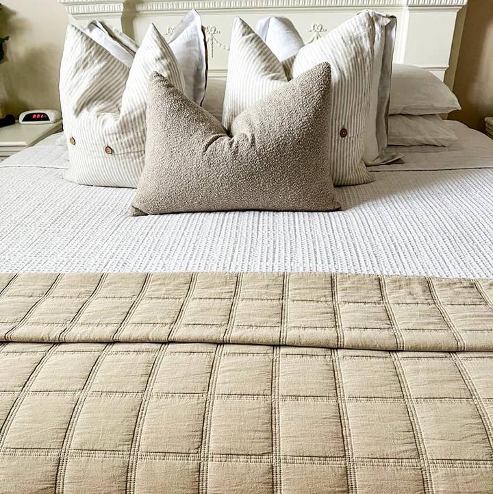 Mama and Tochter - Wholesale Quilt - Stonewashed Organic Cotton Quilt - Natural - King Size