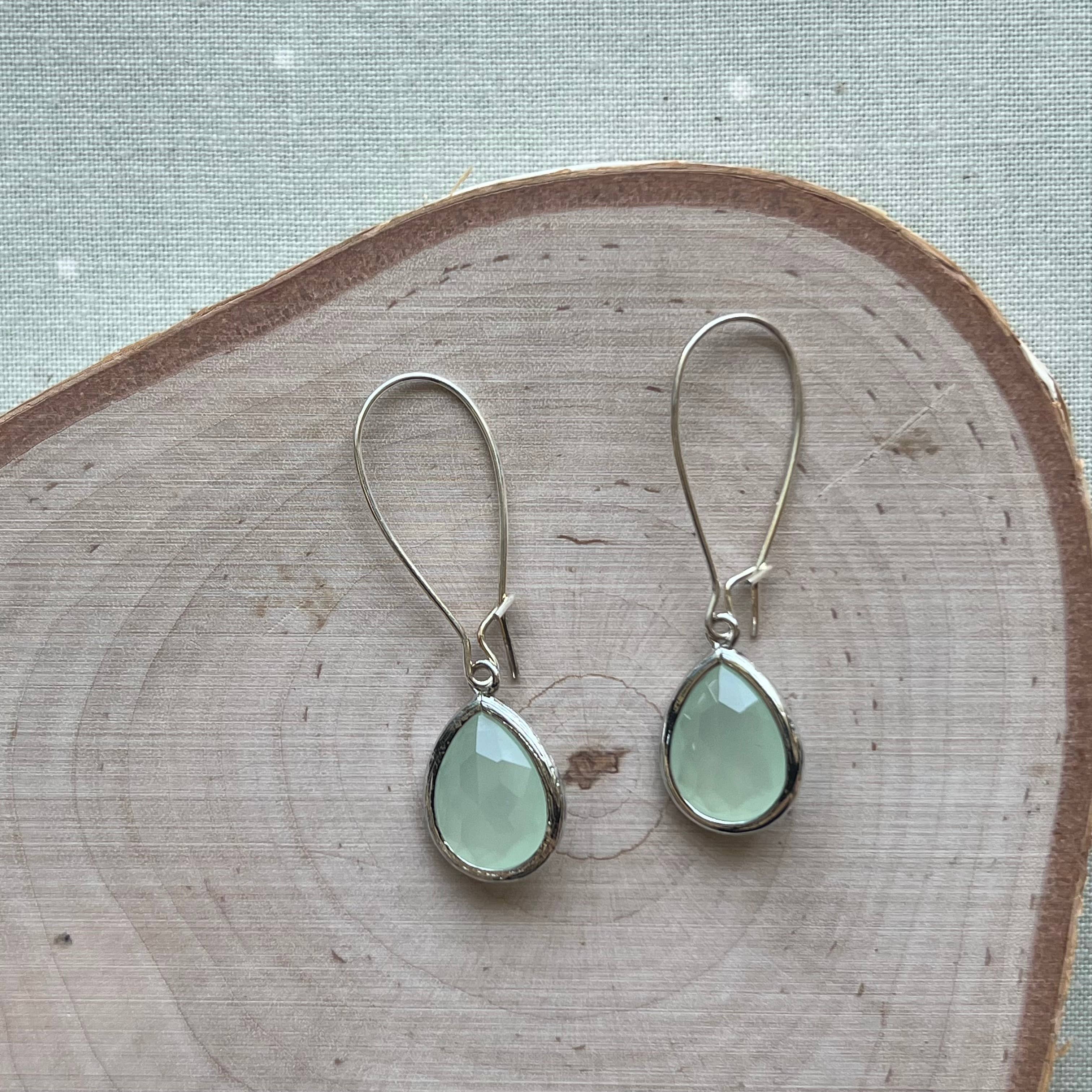 Dana Herbert - Wholesale Dangle Earrings - Silver Jane Bezel Glass Short Dangle Earrings8