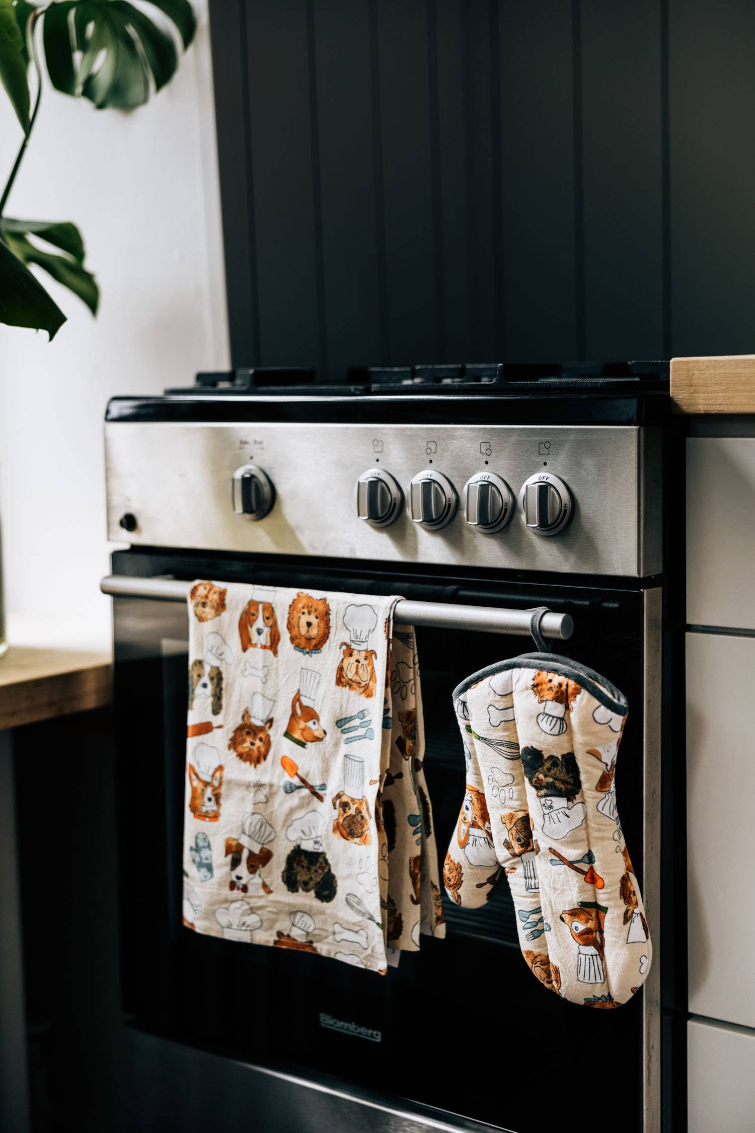 Ten Thousand Villages - Vente Torchons - Torchon Dog Chefs1