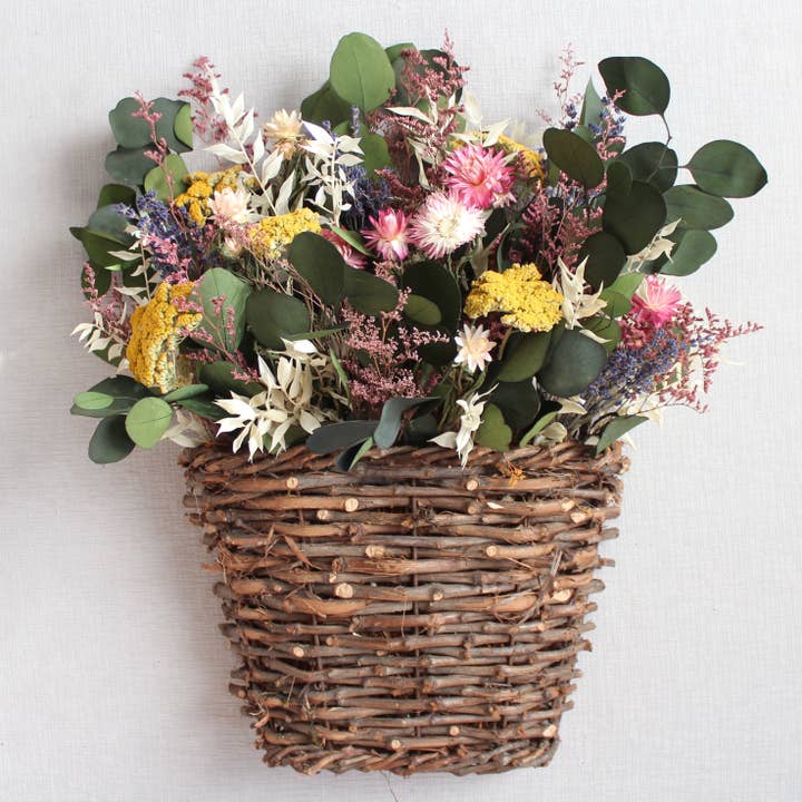 Natural Gold Yarrow - Dried for wholesale on Faire2