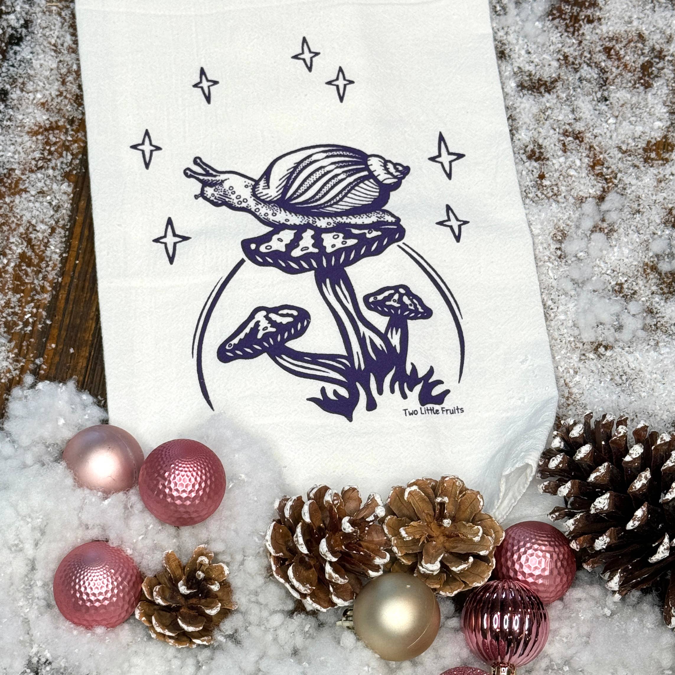 Two Little Fruits – Engroshandel Viskestykke – Cottagecore viskestykker – Svampe- og sneglegave3