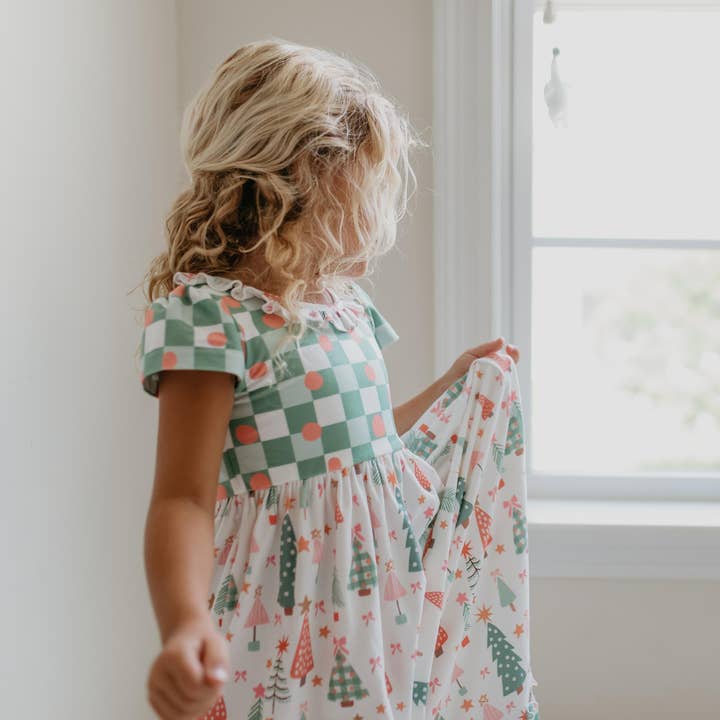 Oopsie Daisy - Wholesale Nightdress - Kids - Kids Christmas Holiday Check Tree Ruffle Lounge Play Gown