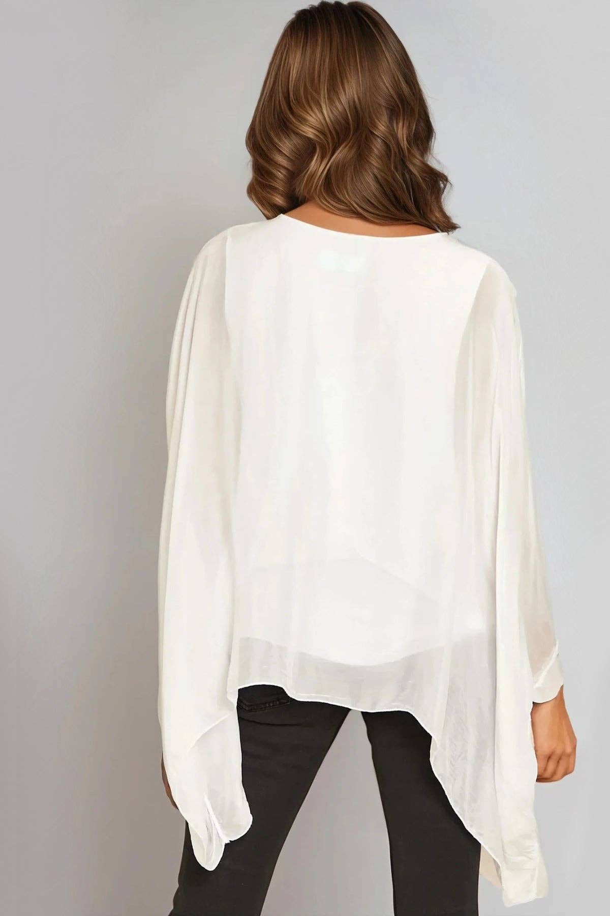 Aftershock London – wholesale Blouse – Women’s – White Silk Batwing Sleeve Round Neck Blouse1