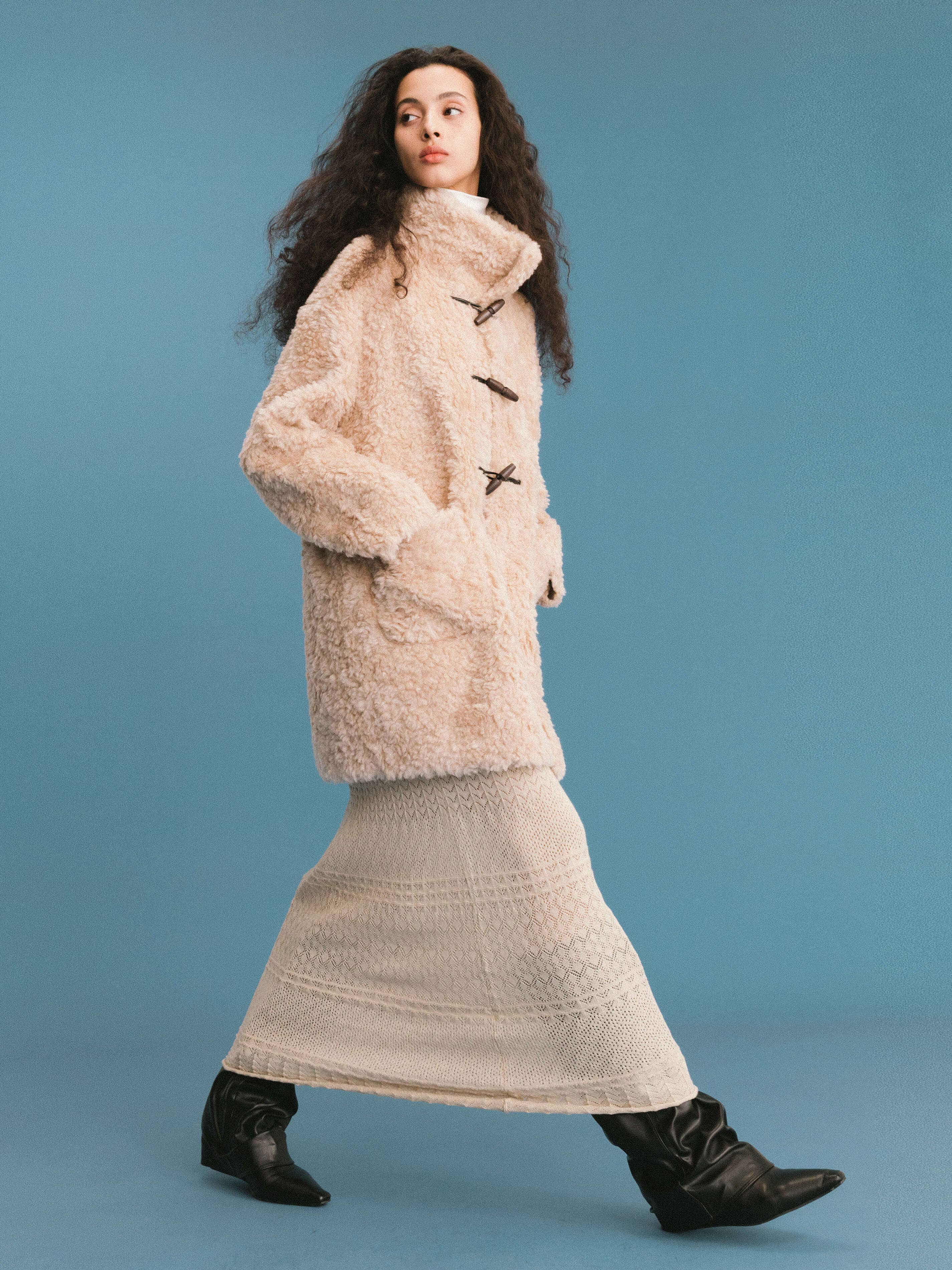 CUBIC - Wholesale Coat - Women's - ONE BY CUBIC Hign Collar Furry 100% Wool Coat15