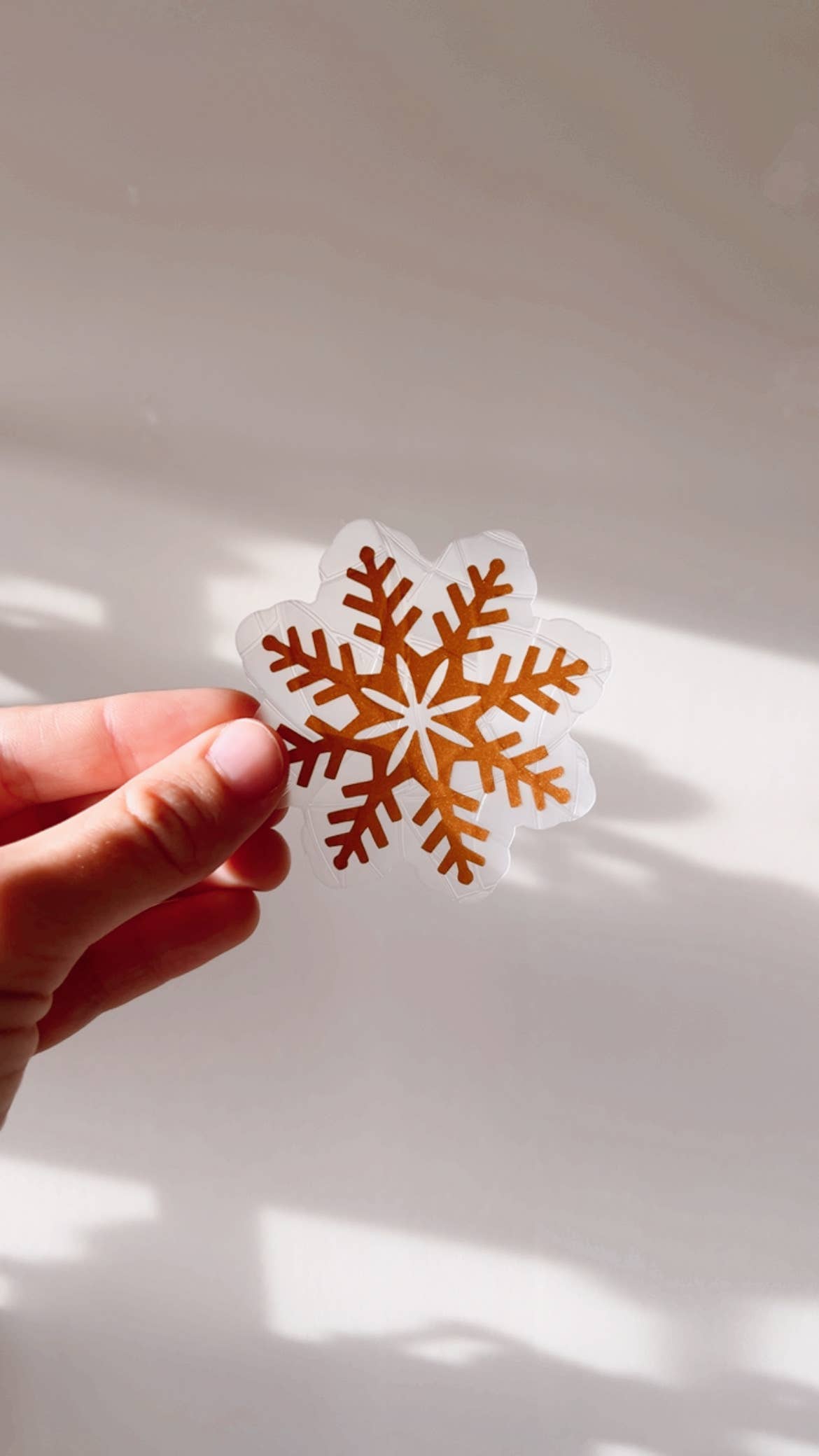 Prismatic Kitty – Großhandel Sonnenfänger – Schneeflocke Mini-Sonnenfänger | Sticker-Set | Feiertagsdekoration1