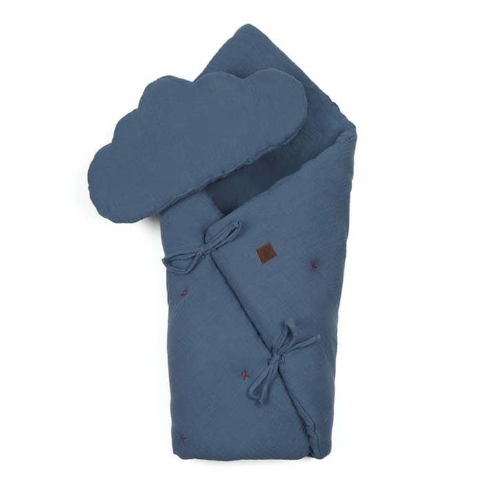 Couette en mousseline bio avec coussin Baby Horn Jeans pour la vente par Hi Little One
