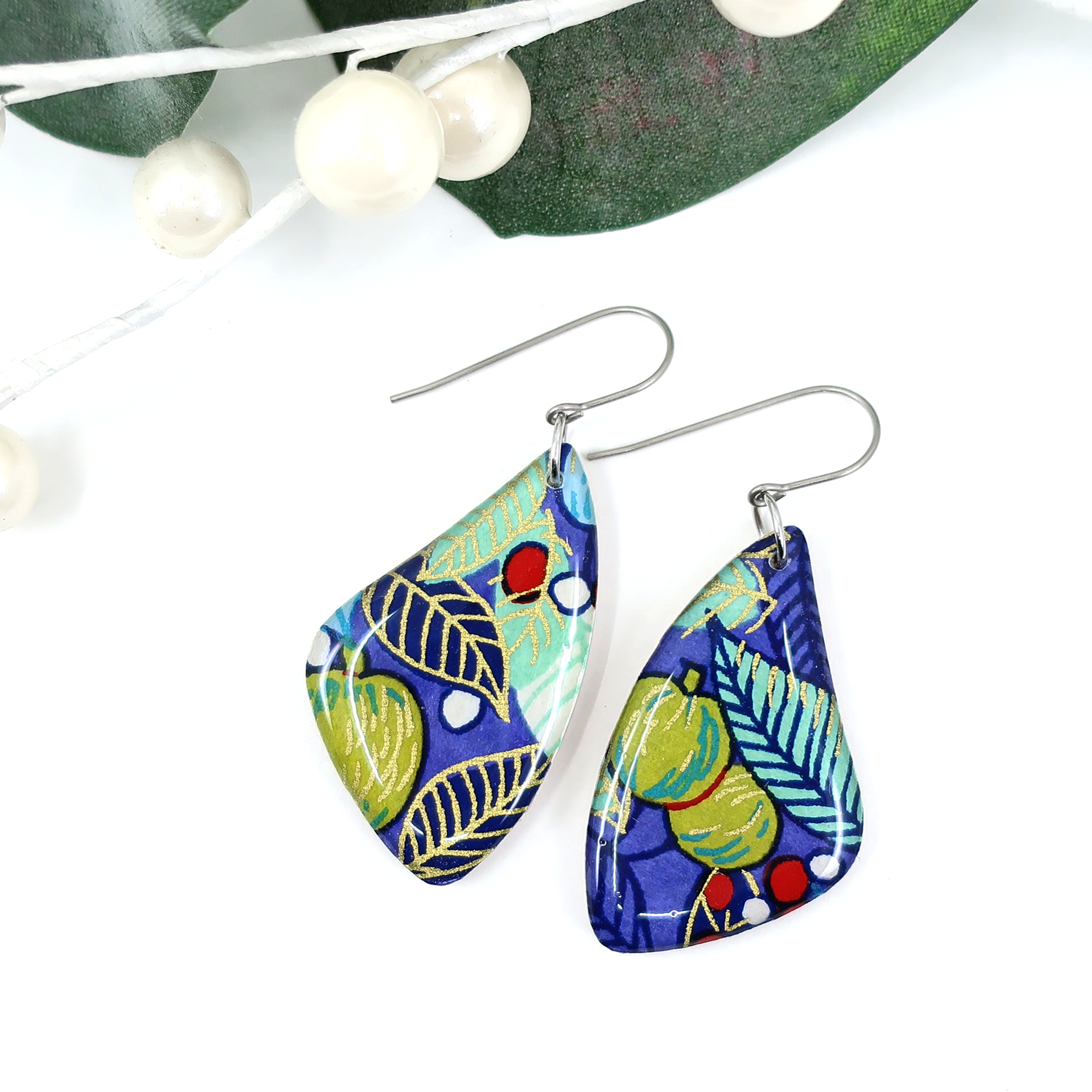 autumn + tree - Vente Boucles d'oreilles pendantes - Pendentifs en forme de feuilles et de fruits avec crochet en titane hypoallergénique1