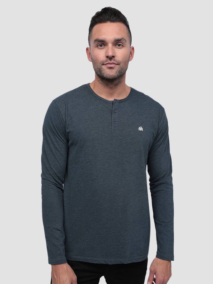 INTO THE AM – Großhandel T-Shirt – Herren – Langarm-Henley-Shirt für Herren (Marke)1