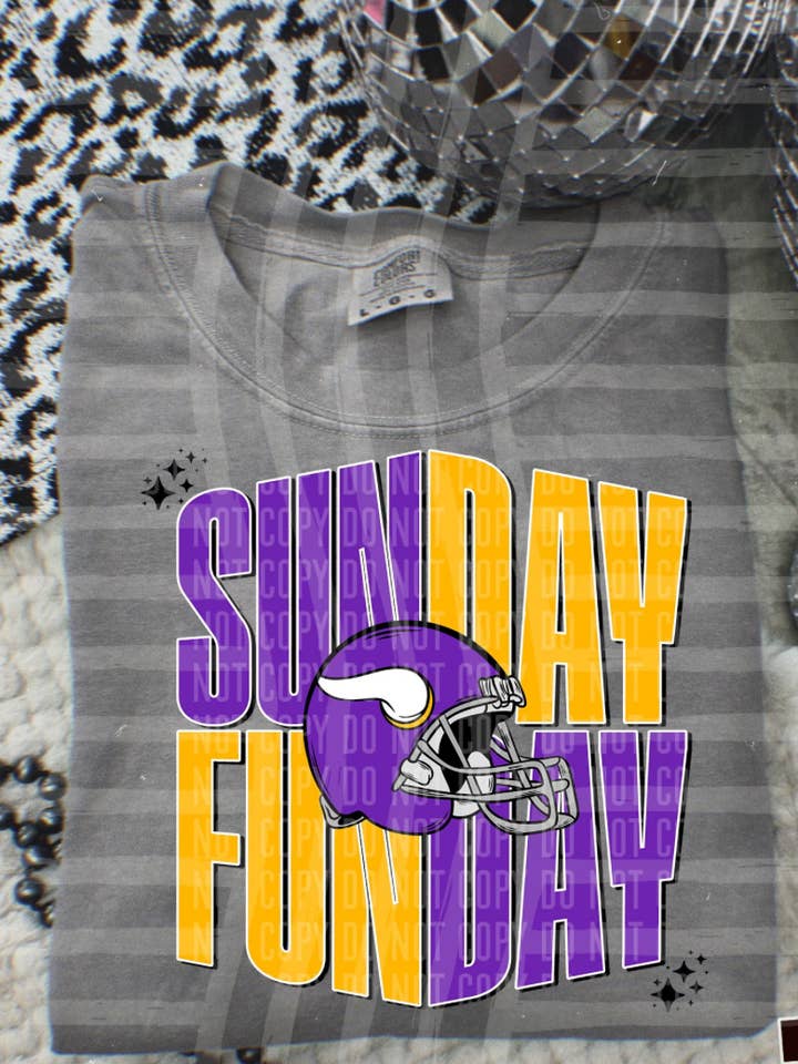 Farm Life Crafting - Wholesale T-Shirt (Graphic) - Unisex - Sunday Funday Vikings 0