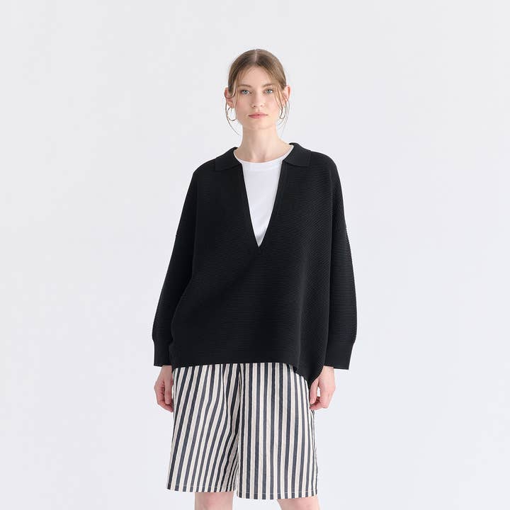 Camisola Canelada com Gola Polo de Corte Baixo por atacado de Paisie