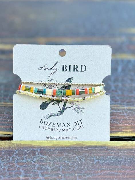Set di Braccialetti con Perline Tila Tramonto del Raccolto Luminoso | Set Avvolgente Boho Fatto a Mano ed Elastico per la vendita all'ingrosso da parte di Lady Bird Market