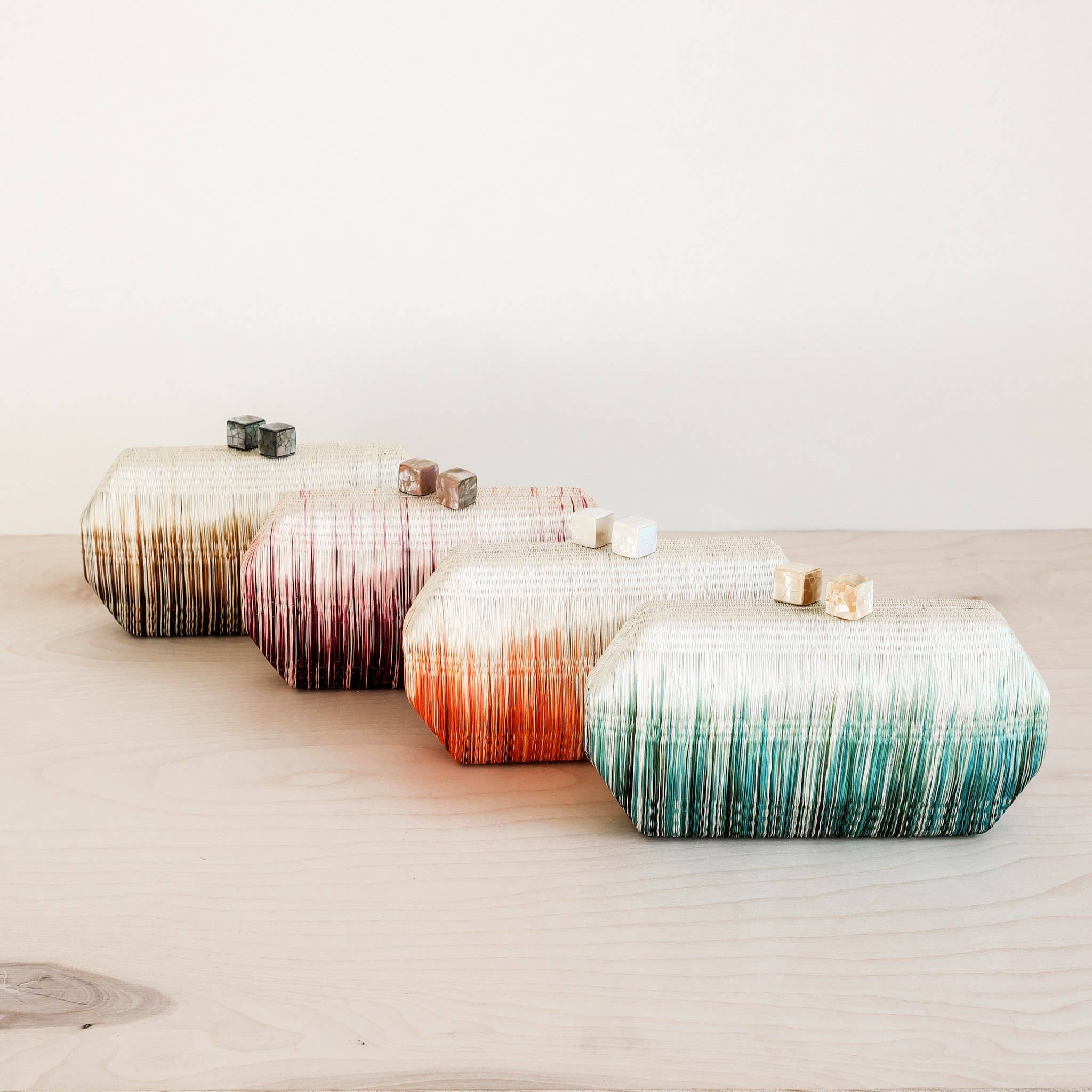 LIKHÂ – Bolsa - Mulher por atacado – Bolsa Clutch Teal - Embreagem artesanal | LIKHÂ7