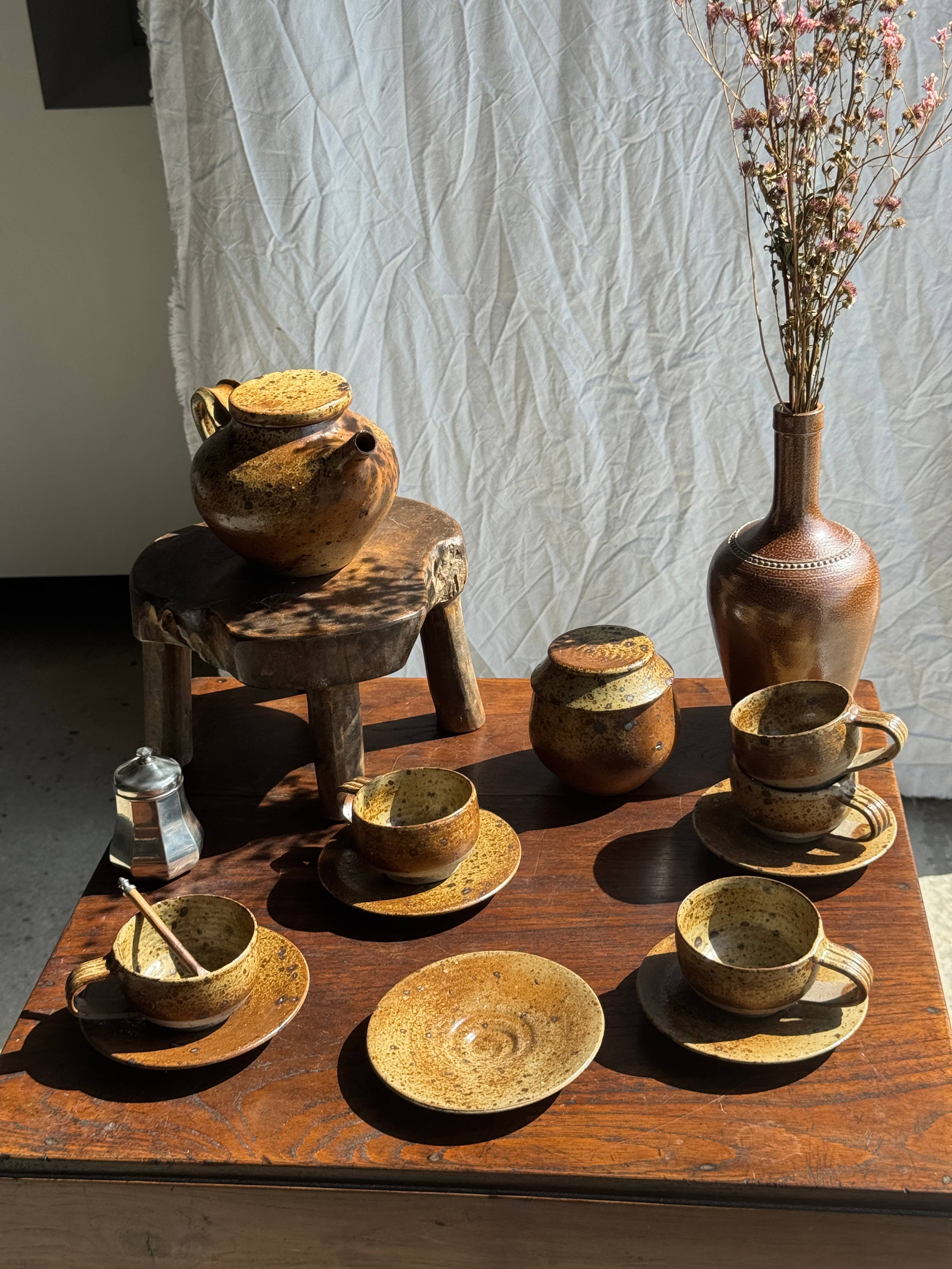 brown Small stoneware tea set with teapot, cups, sugar bowl for wholesale on Faire36