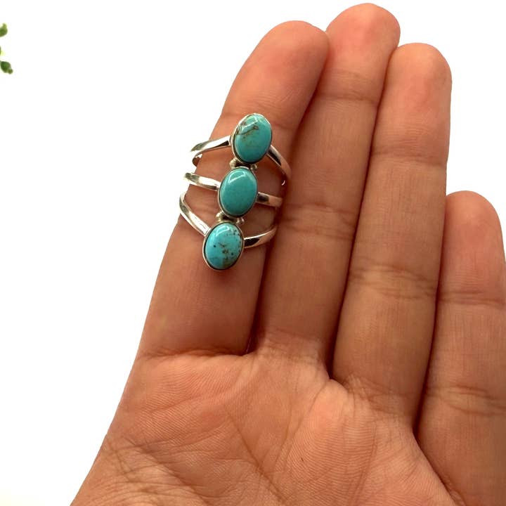 Meraki Gemstones - Wholesale Single Stone/Solitaire Ring - Turquoise 3 stone ring gemstone 925 Silver Ring3