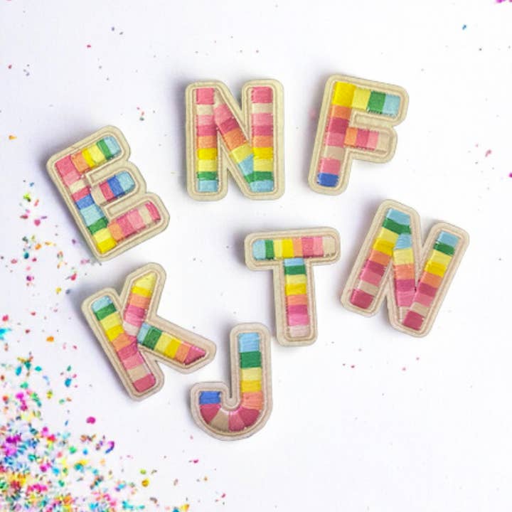 Bash - Vendita all'ingrosso Toppe - Toppa con lettere arcobaleno, solo toppa, 5,1 cm, toppa arcobaleno3