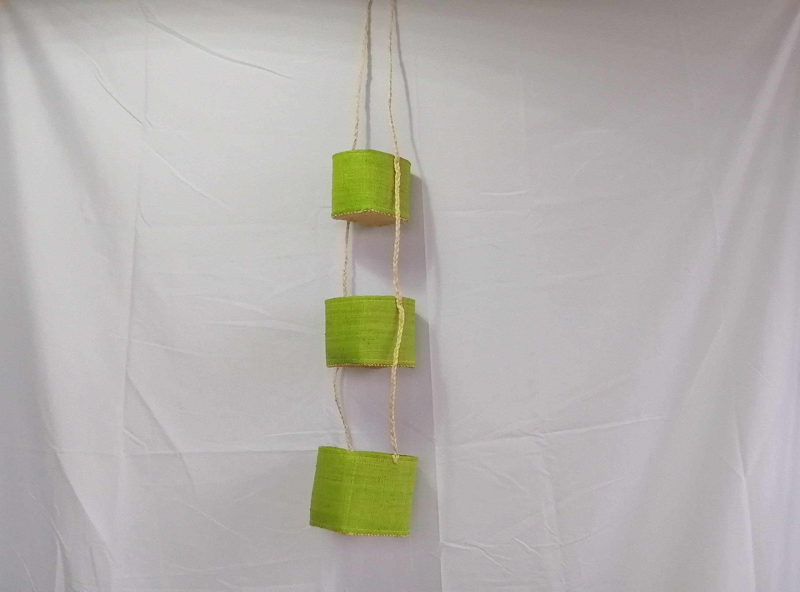 Boutique Huléti - Wholesale Hanging planter - Hanging baskets in Rabane to hang/Spice holder, plants to hang or various storage - 5 COLORS to CHOOSE FROM - HANDMADE -1