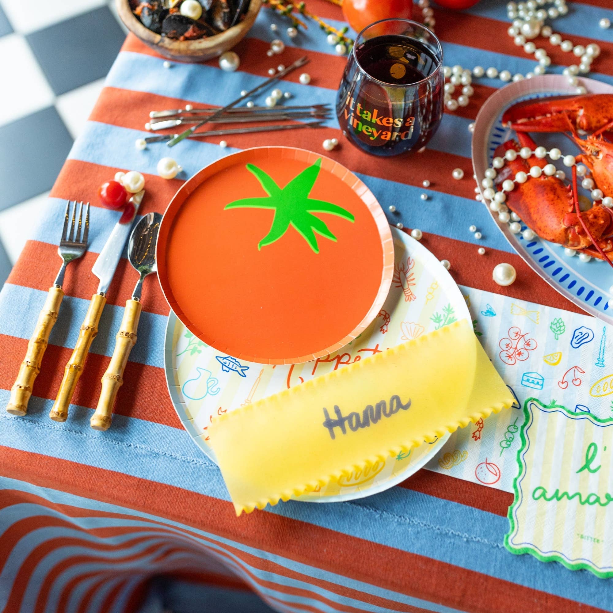 Jollity & Co. + Daydream Society – Großhandel Einwegteller – Le Dinner Tomaten Dessertteller1