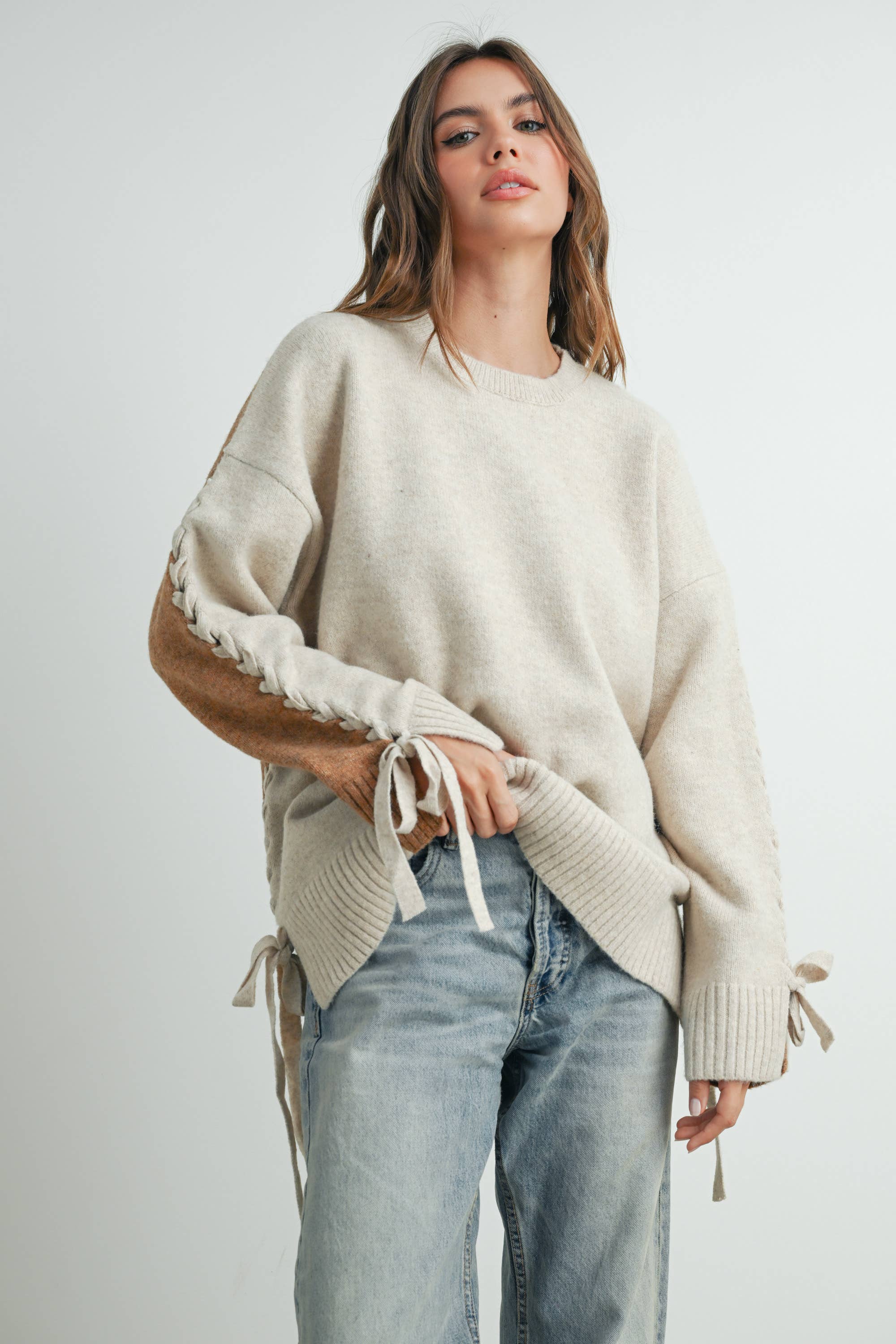 BUTTERMELON - Wholesale Knit Sweater - Women's - Crew Neck Long Sleeve Pullover Sweater - BMW758719