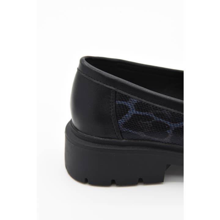 Azarey - Wholesale Loafers - Women's - Chunky snake animal-print loafer 459K050 11