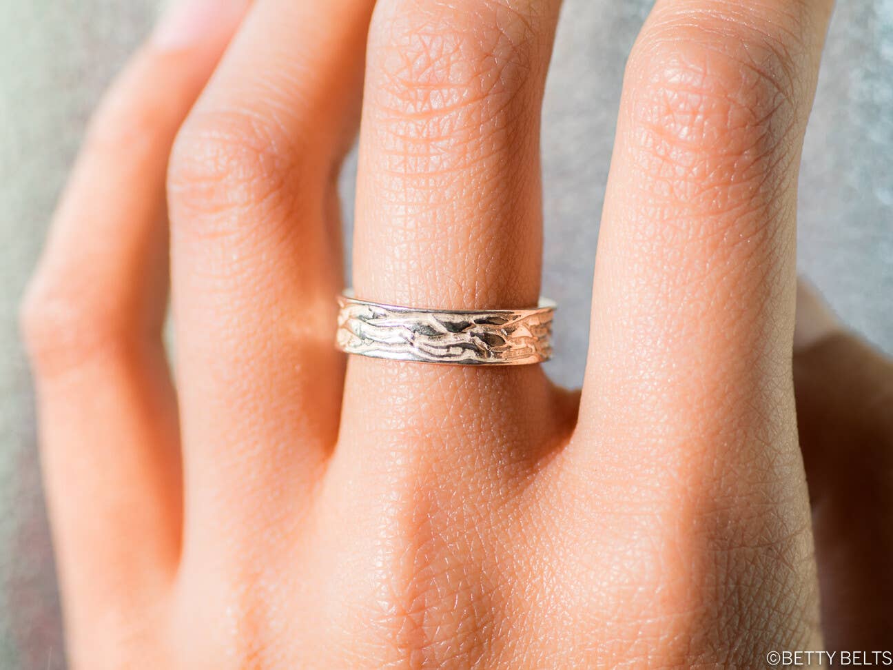 Betty Belts | Ocean Lovers® – Großhandel Band/Stapelring – Feste Kelp-Band