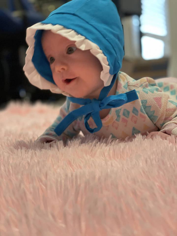 Ruffled Bonnet for wholesale by JaggaWear