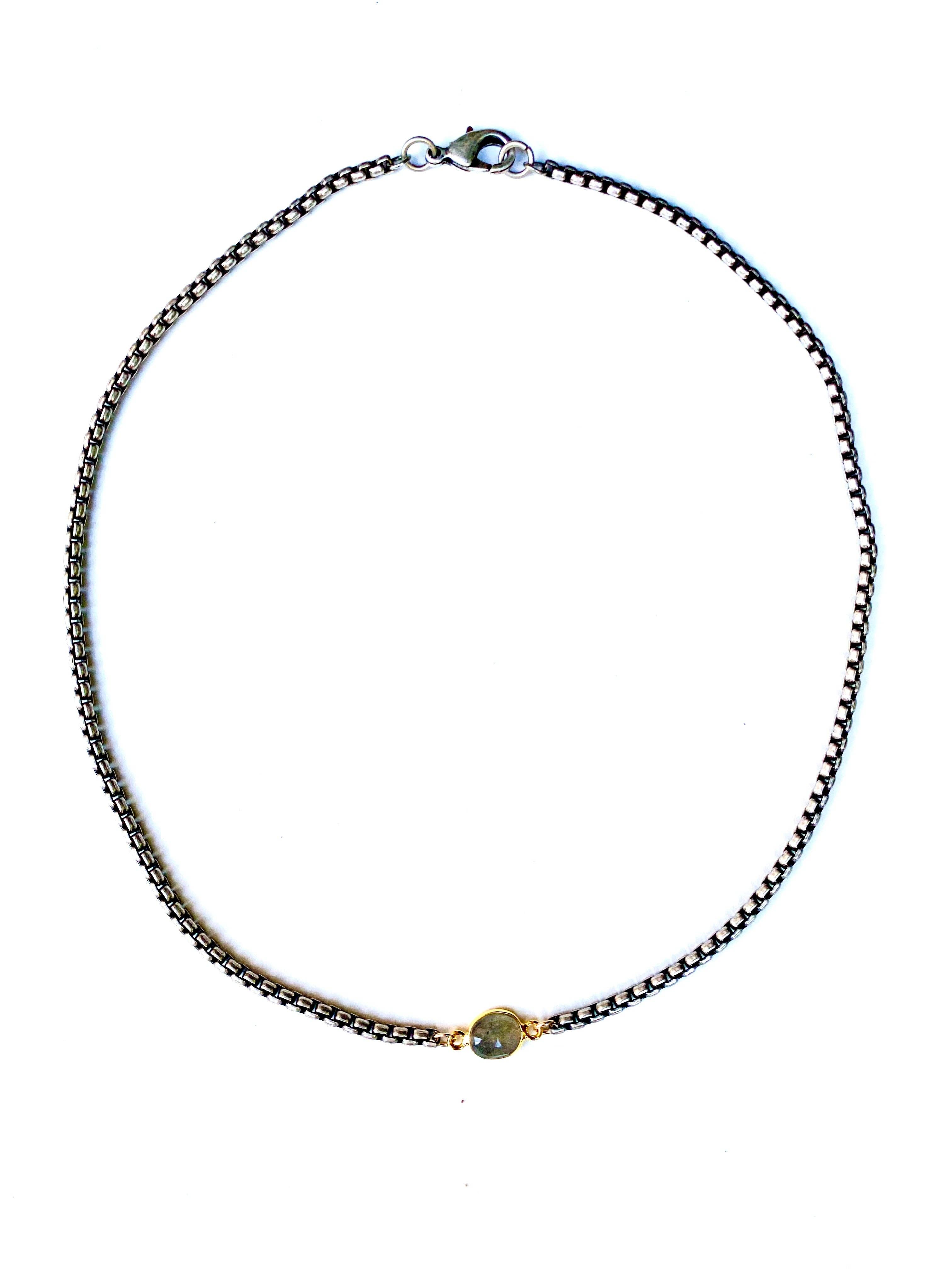 LJ Sonder - Vente Colliers à pendentif - Aggie - collier avec connecteur en pierres semi-précieuses3