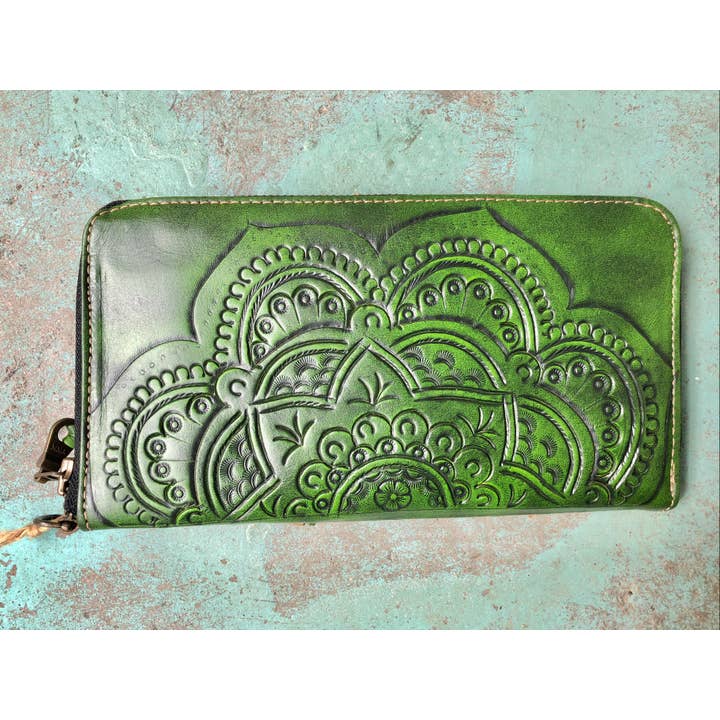 LEADERS IN LEATHER - Wholesale Wristlet - Zip Around Tooled Leather Wallet with Detachable Wristlet6