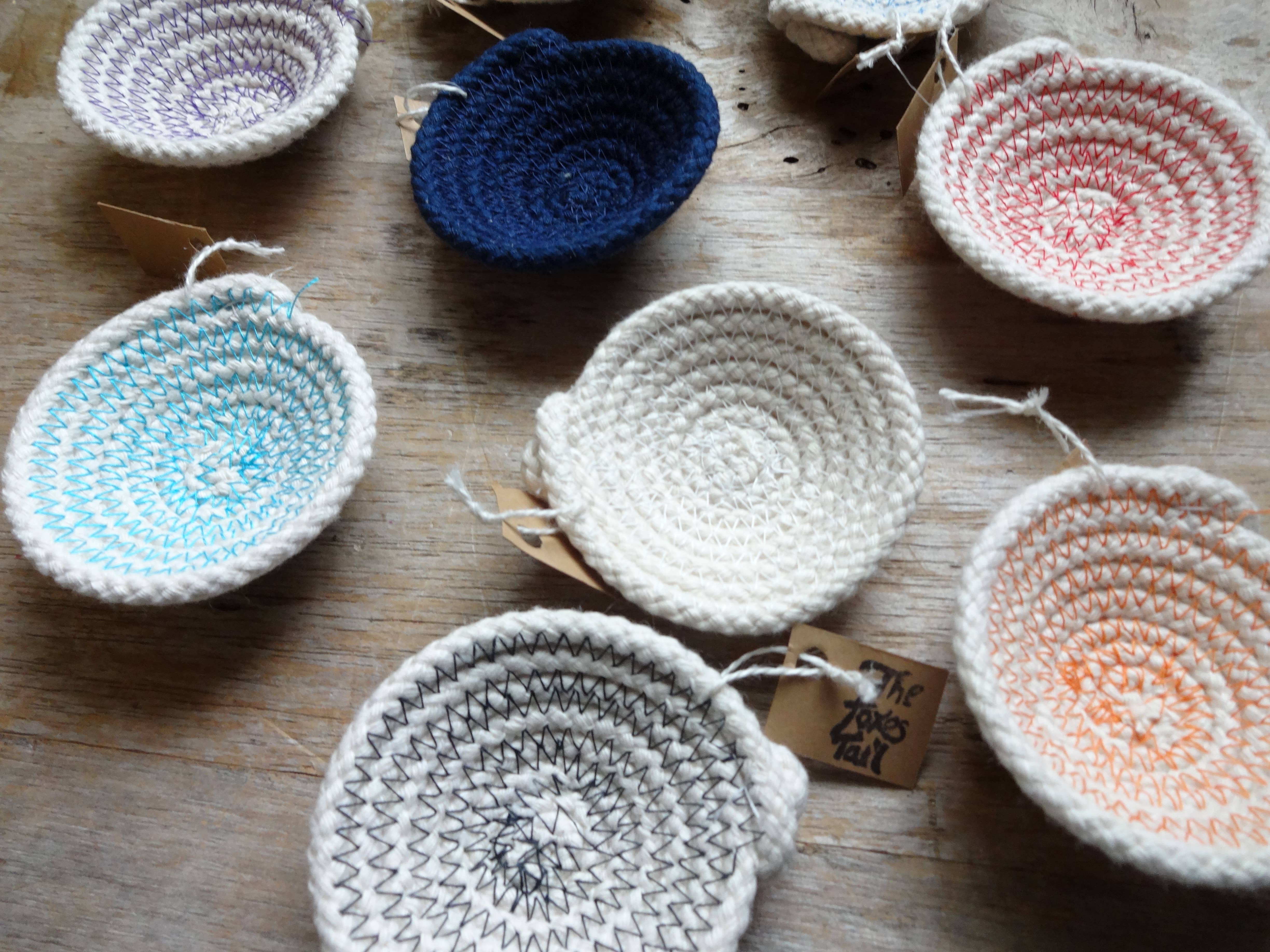 The Foxes Tail – Großhandel Dekorative Platte/Teller/Schüssel – Winziger Seilnapf11