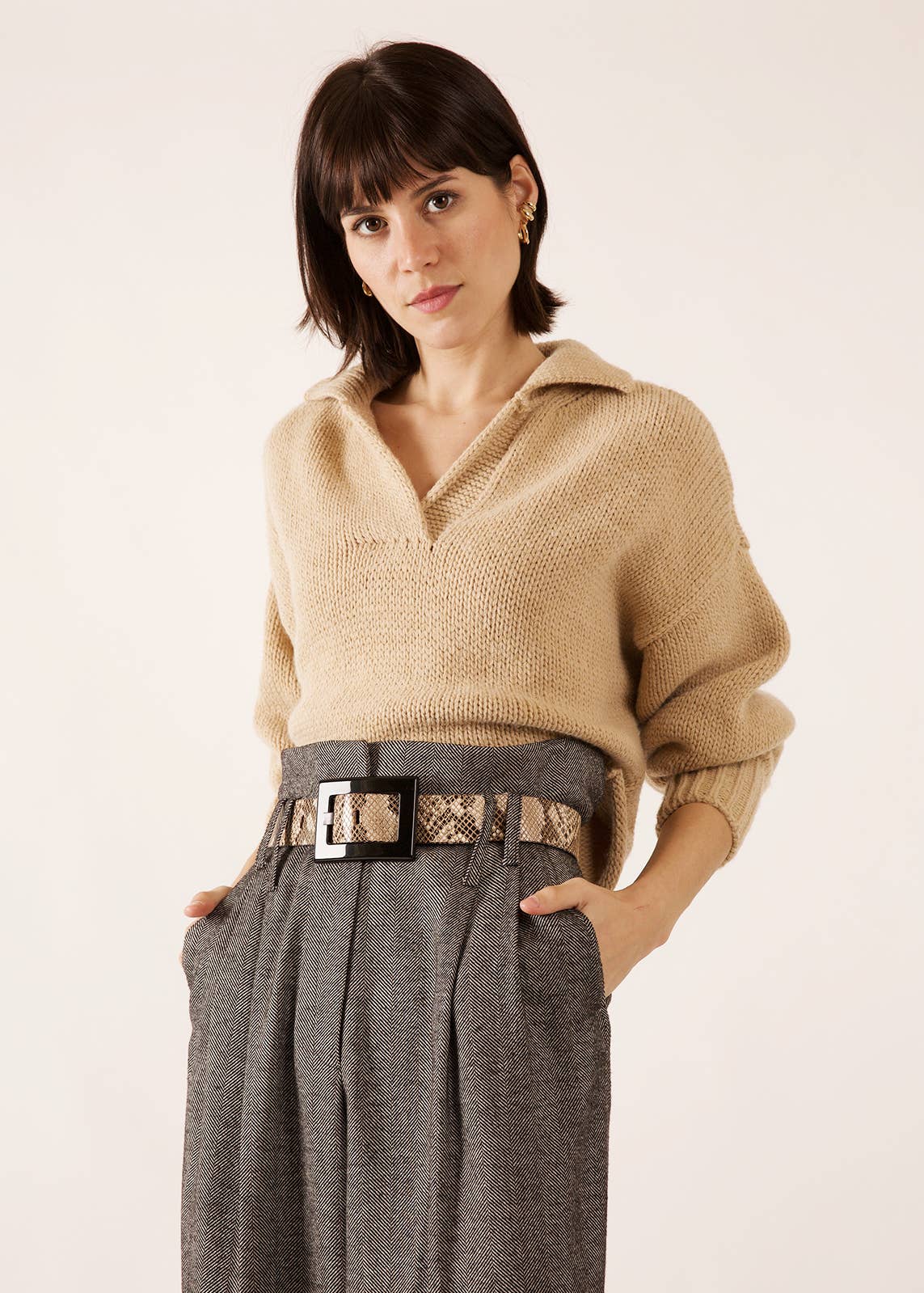 JULIA PARIS – wholesale Pullovertröja - Dam – Stickad tröja i blandad ull med skjortkrage4