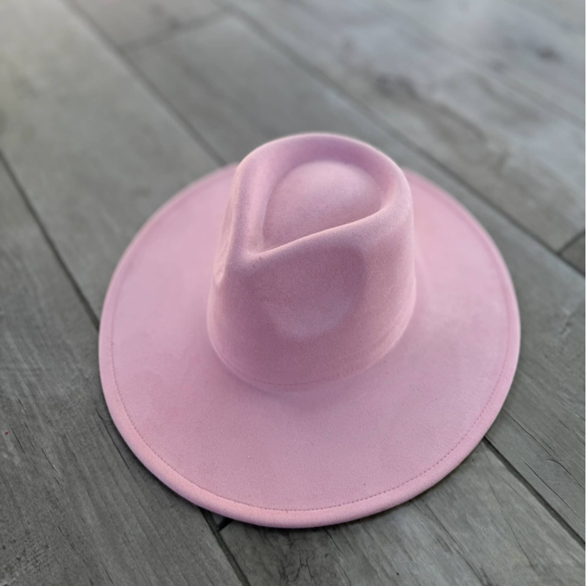 Queens INC - Wholesale Fedora - Women's - Vegan Suede Wide Brim Rancher Hat 13