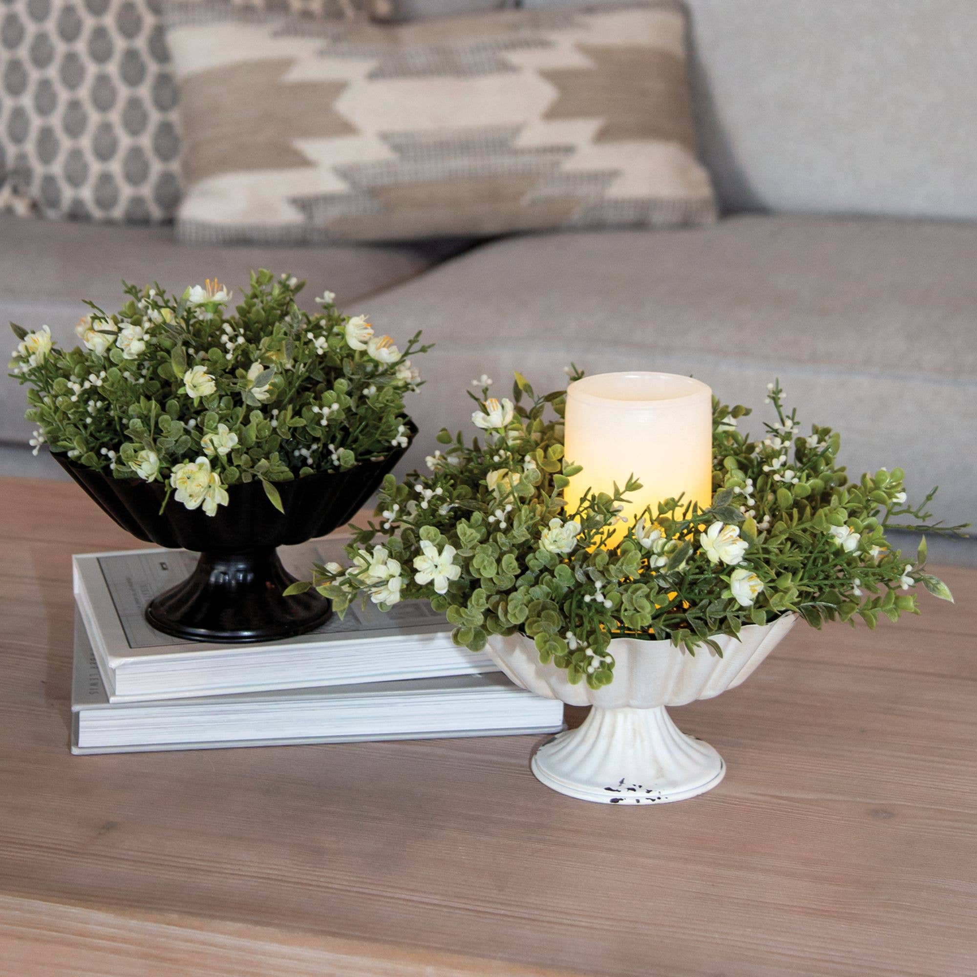 Col House Designs – wholesale Urn – Cream Urn, 4"2