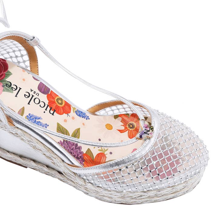 Nicole Lee USA – wholesale Skor med kilklack - Dam – MAYA WRAP ESPADRILLE KILKLACKSANDAL14