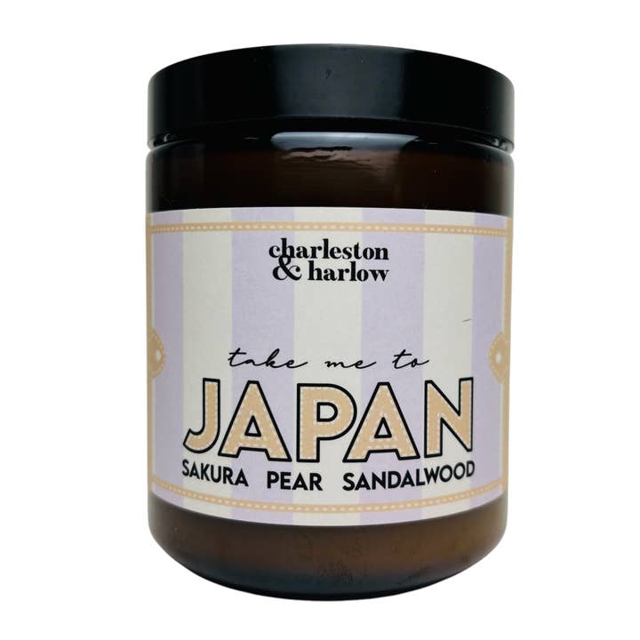 GIAPPONE: Candela di soia Sakura, pera + legno di sandalo da 8 once FERNWEH per la vendita all'ingrosso da parte di Charleston & Harlow Candle Co.