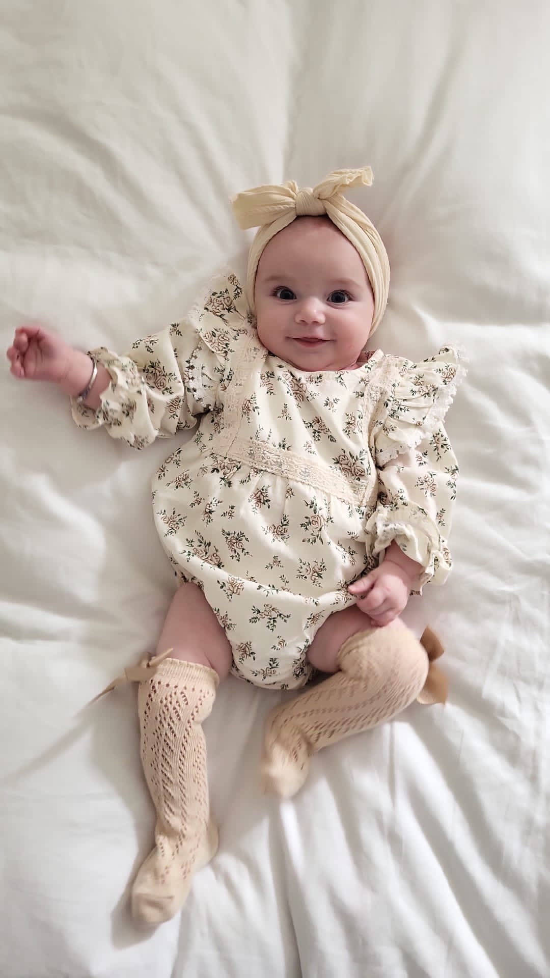 Nunubebe - Wholesale Bodysuit (Non-Footed) - Baby - Flora Romper £13.90 (from size 0-3 m)3