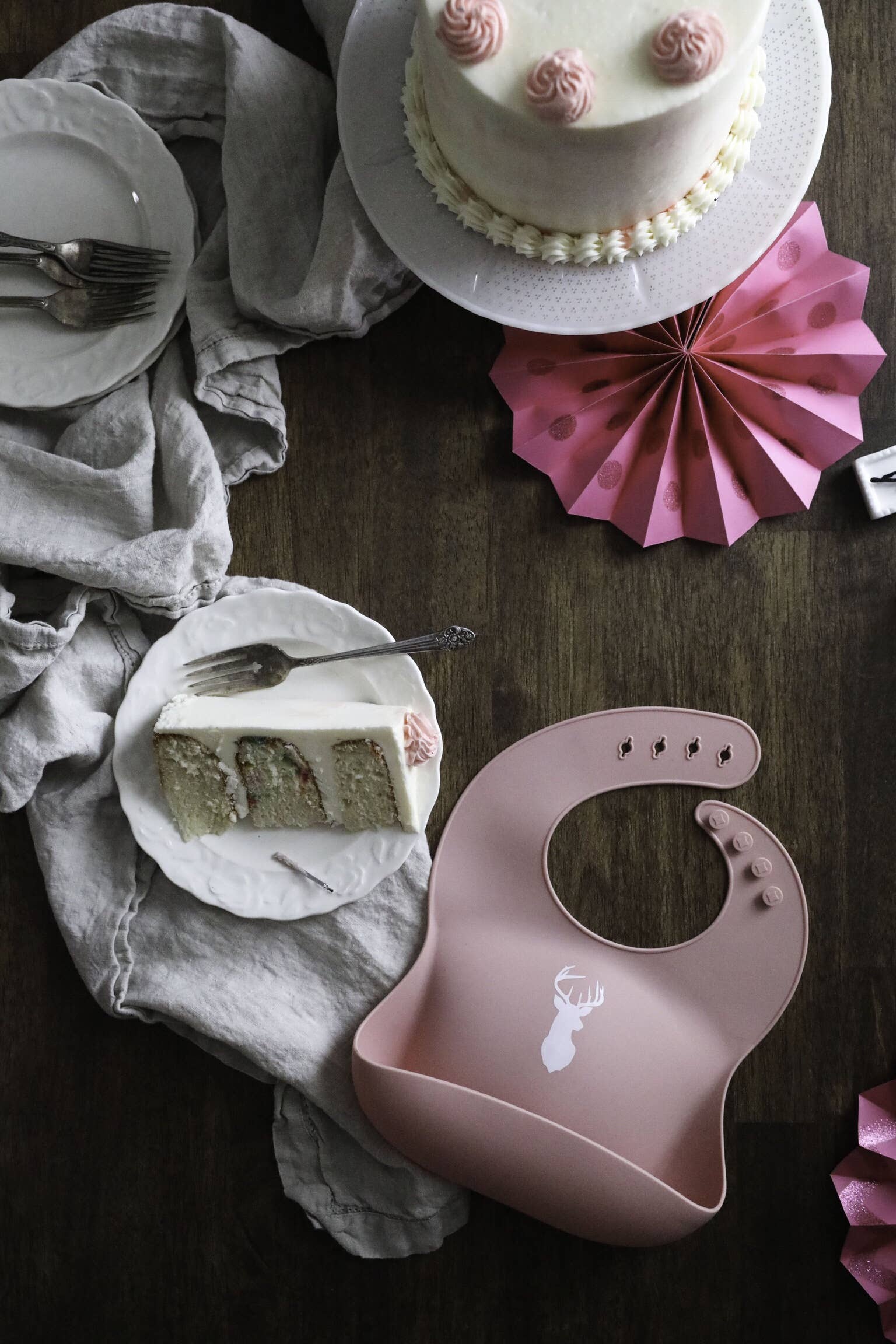 Little Knight - Vendita all'ingrosso Bavaglino - Neonati - Bavaglino con silhouette di cervo rosa10