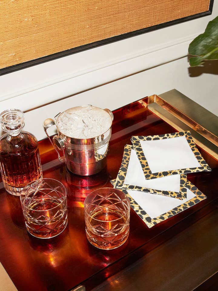 The COCKTAIL white shirt napkins (x4) for wholesale by BETTINA JANE