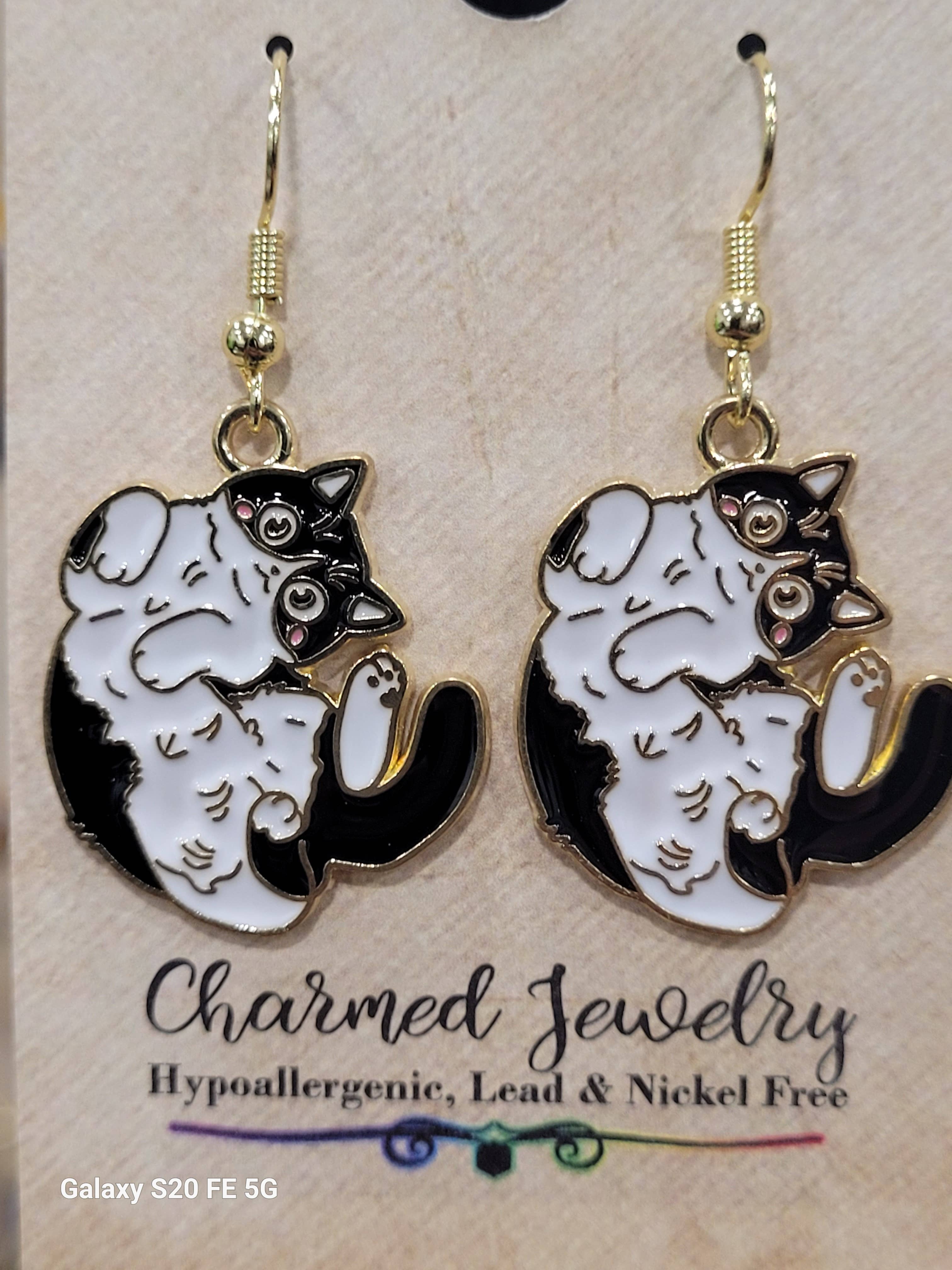 Con-Quest Crafts - Wholesale Dangle Earrings - Cat & Dog Earrings & Necklaces7